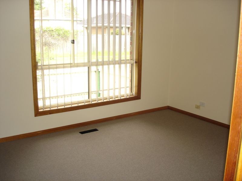 1/8 Stewart Road, Oakleigh East VIC 3166