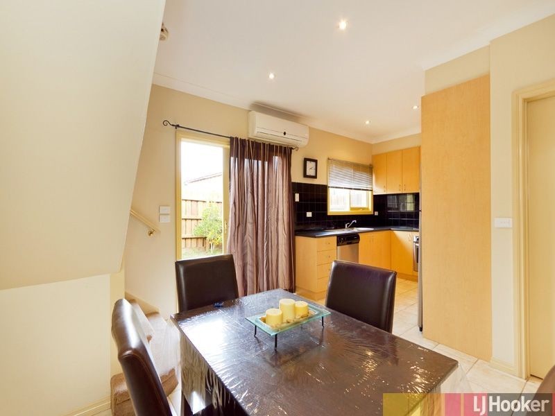 2/646 Warrigal Road, Oakleigh South VIC 3167