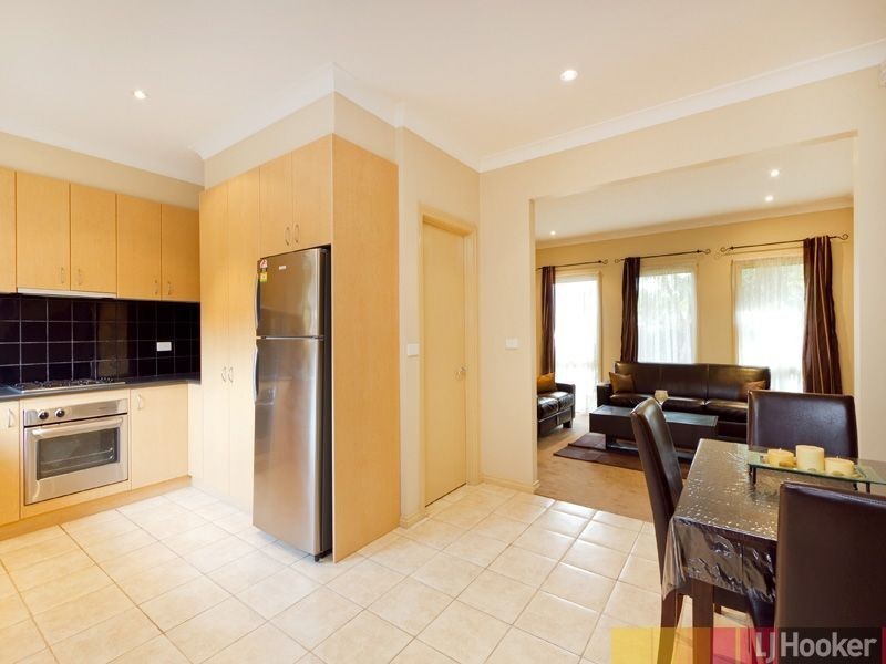 2/646 Warrigal Road, Oakleigh South VIC 3167