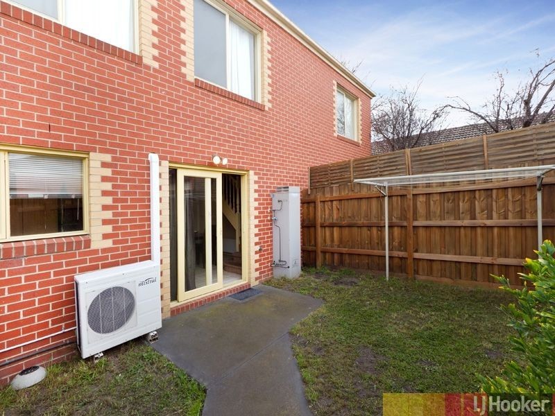 2/646 Warrigal Road, Oakleigh South VIC 3167