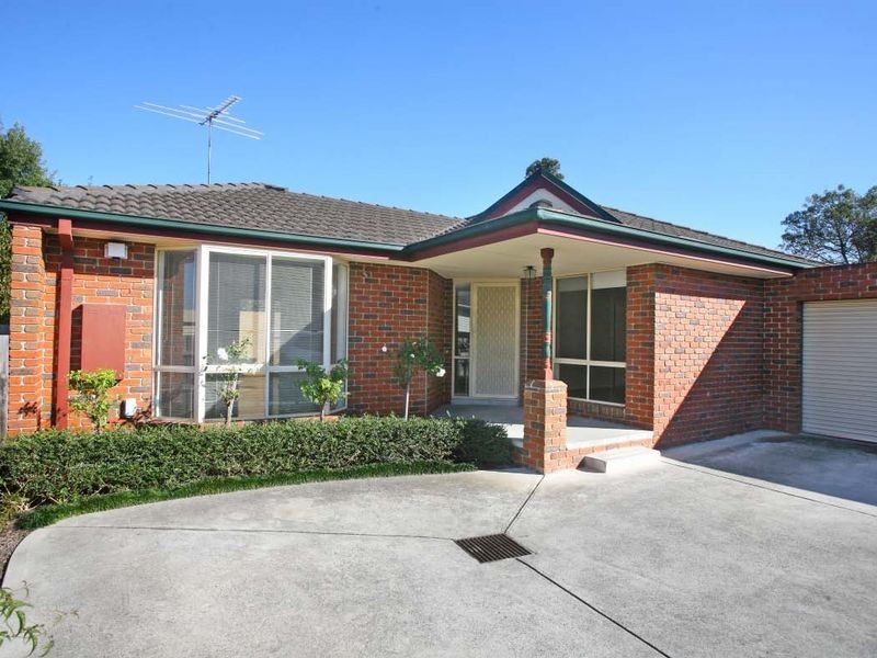 2/7 Greta Street, Oakleigh East VIC 3166