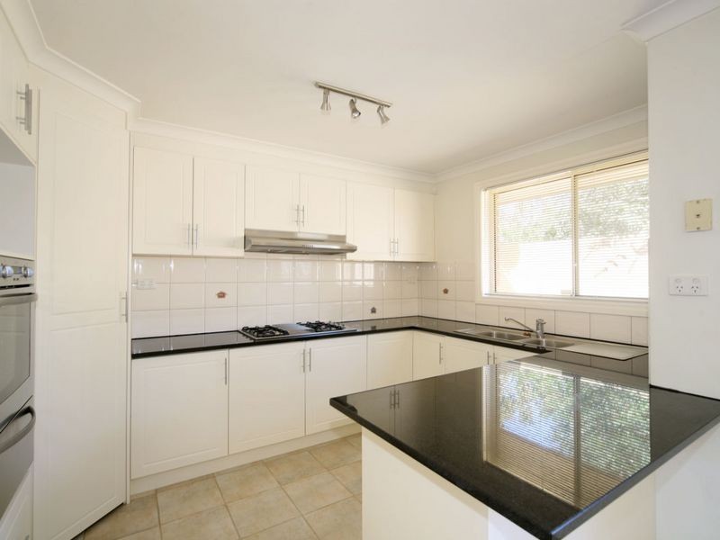 2/7 Greta Street, Oakleigh East VIC 3166