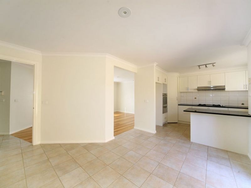 2/7 Greta Street, Oakleigh East VIC 3166