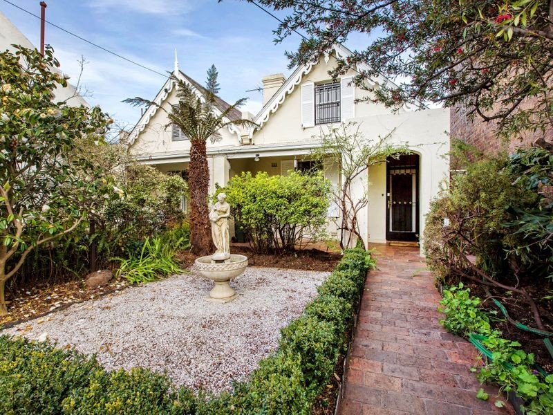 43 Grey Street, East Melbourne VIC 3002