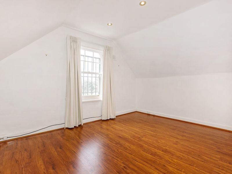 43 Grey Street, East Melbourne VIC 3002