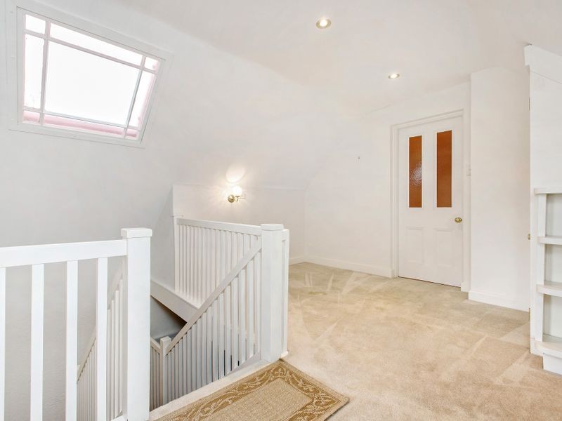 43 Grey Street, East Melbourne VIC 3002