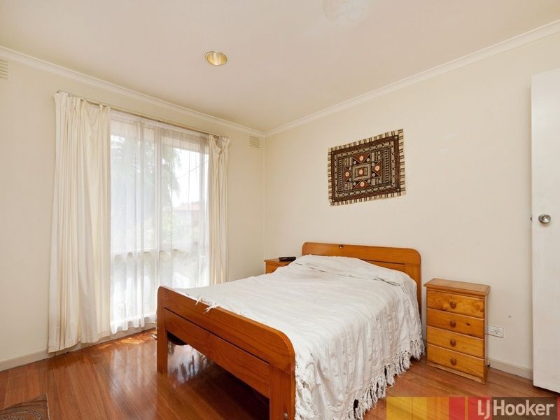 8 Casey Court, Clarinda VIC 3169