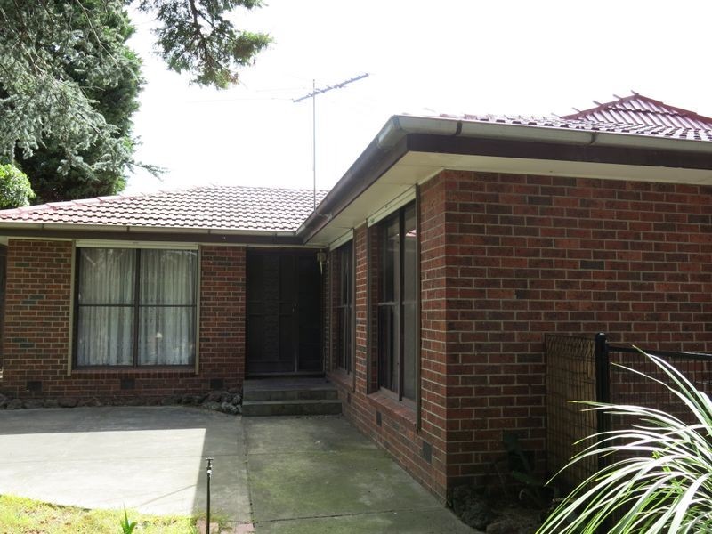 1 Meadows Court, Chadstone VIC 3148