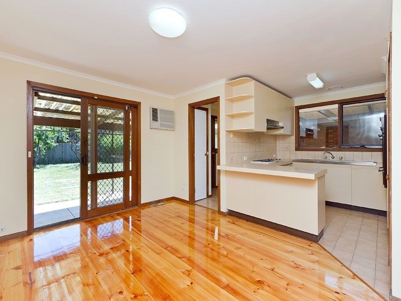 61 Shetland Street, Endeavour Hills VIC 3802