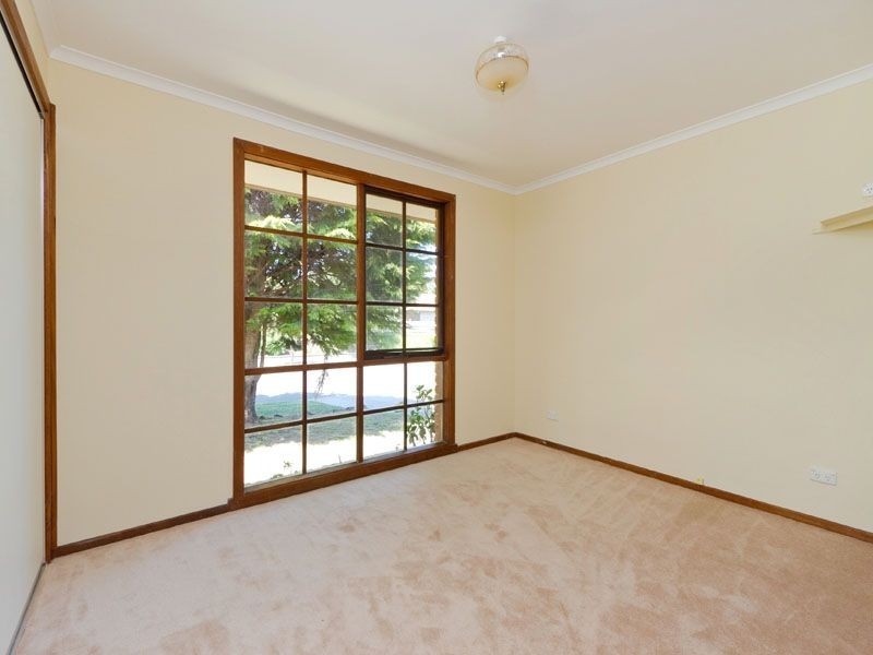 61 Shetland Street, Endeavour Hills VIC 3802