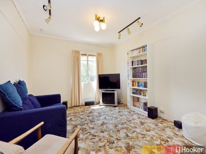 2 Glenora Street, Chadstone VIC 3148