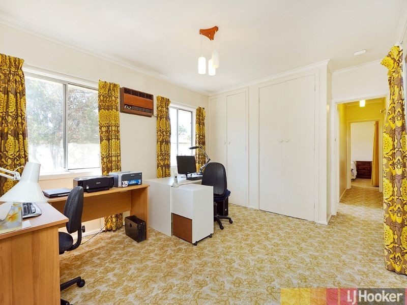 2 Glenora Street, Chadstone VIC 3148