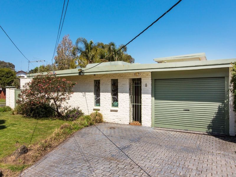 8 Lewis Street, Mount Waverley VIC 3149