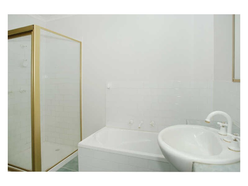 37 Kauri Grove, Glen Waverley VIC 3150
