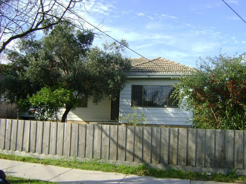 36 Glenbrook Avenue, Clayton VIC 3168