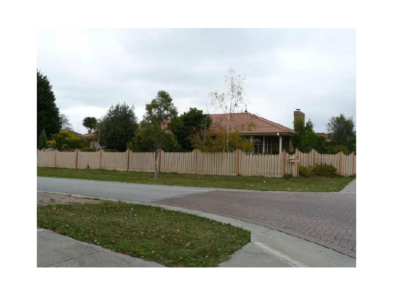 50 Tarcoola Drive, Narre Warren VIC 3805