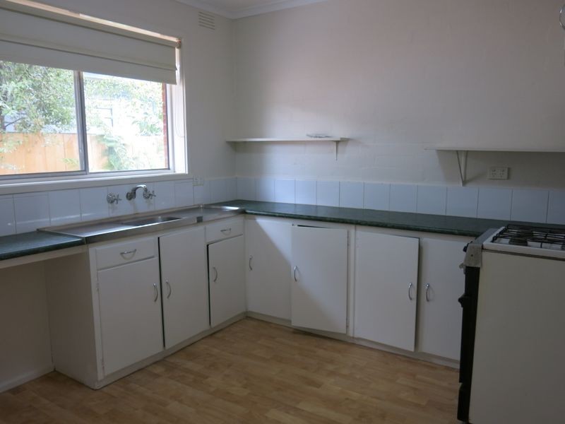 2/3 Clare Street, Parkdale VIC 3195