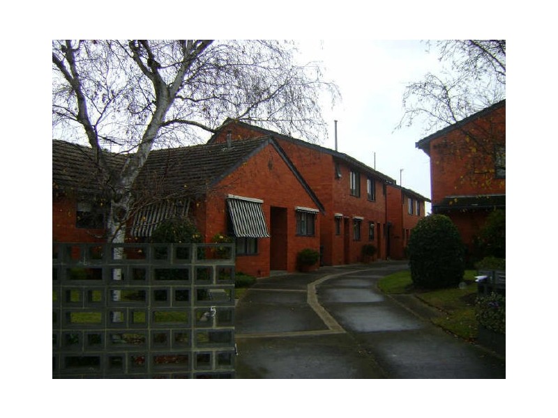 5/5 Derby Crescent, Caulfield East VIC 3145