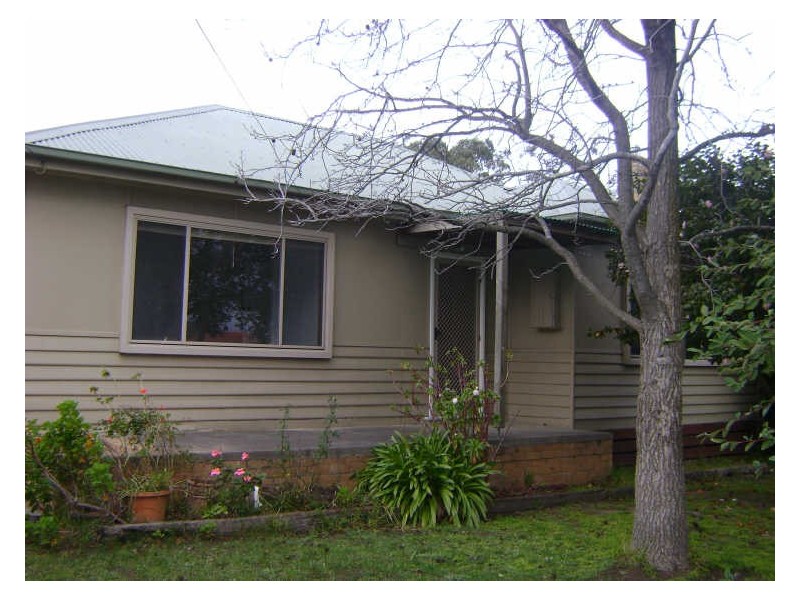 38 Glenbrook Avenue, Clayton VIC 3168
