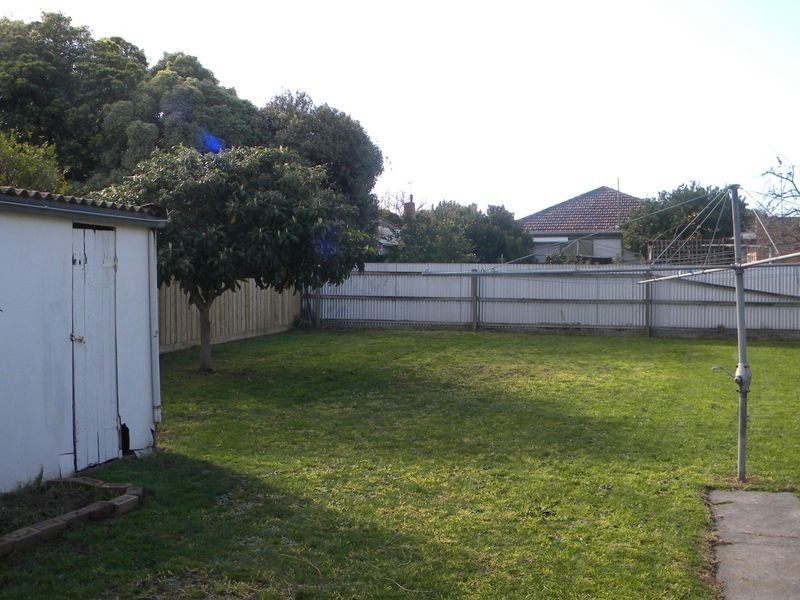 38 Glenbrook Avenue, Clayton VIC 3168