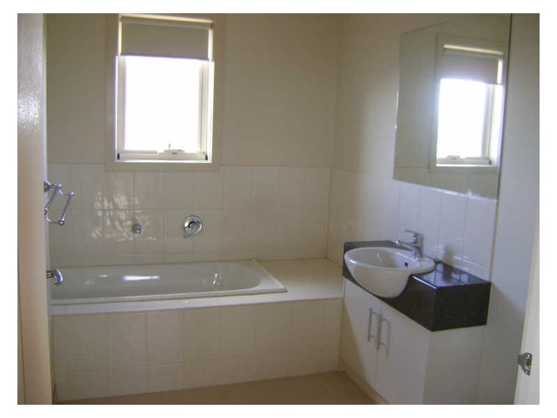 1/33 Charlton Street, Mount Waverley VIC 3149