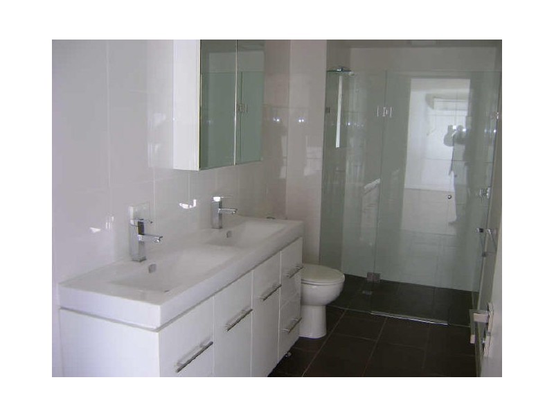 10/30 Swindon Road, Hughesdale VIC 3166