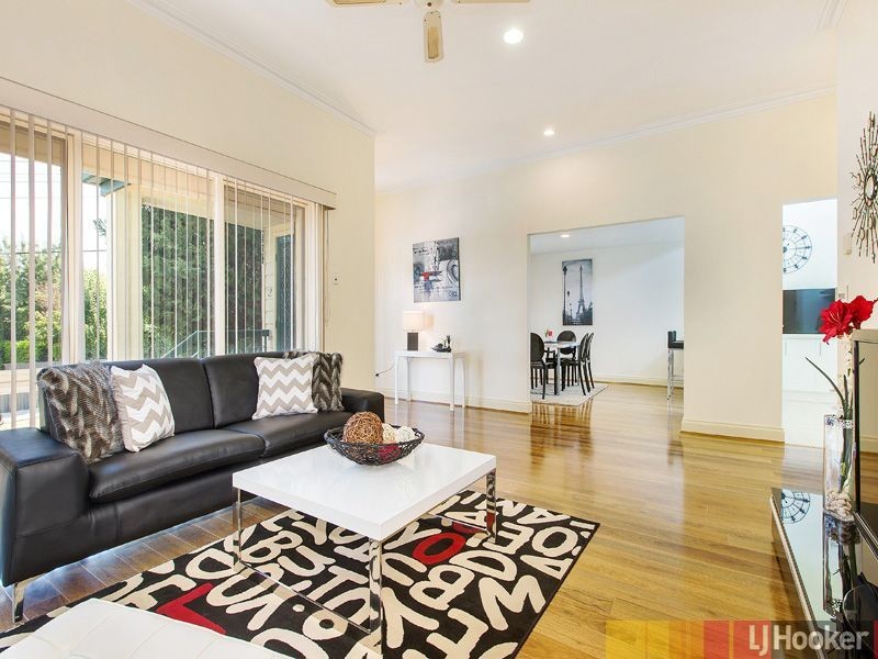 2/2 Green Gables Avenue, Malvern East VIC 3145