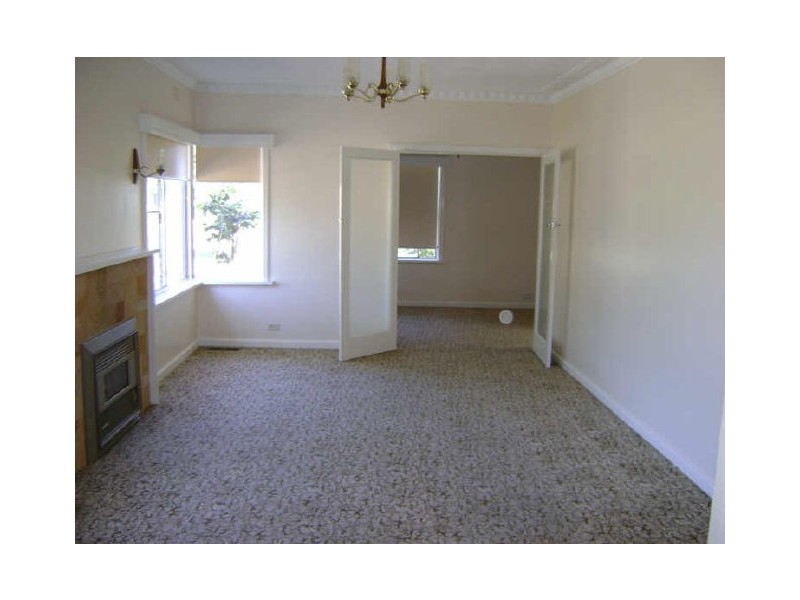 33 Swanson Street, Chadstone VIC 3148