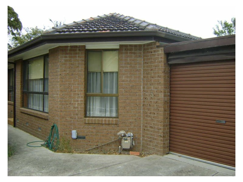 2/3 Dover Street, Oakleigh East VIC 3166