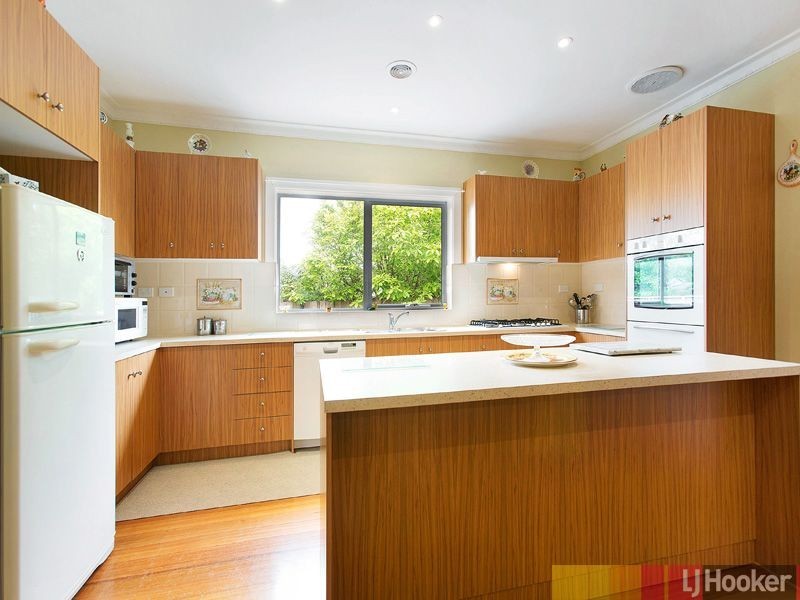 52 Ferntree Gully Road, Oakleigh East VIC 3166