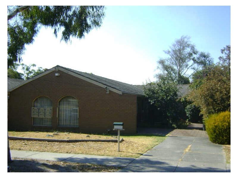 941 High Street Road, Glen Waverley VIC 3150