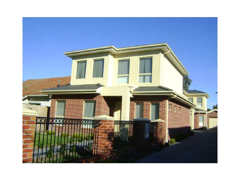 1/1372 Dandenong Road, Hughesdale VIC 3166