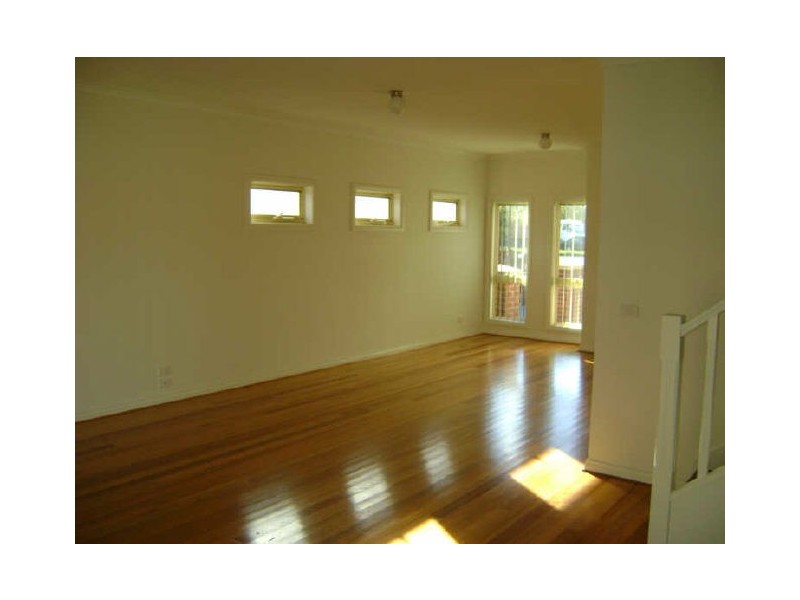 1/1372 Dandenong Road, Hughesdale VIC 3166