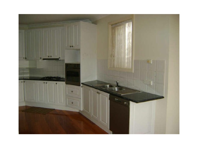 2/17 Golflinks Avenue, Oakleigh VIC 3166