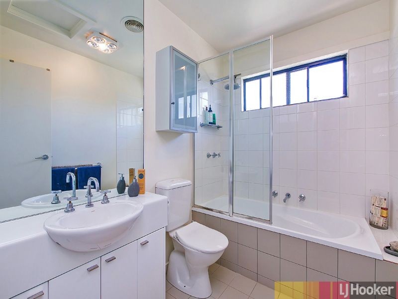 1 Leaf Court, Clayton VIC 3168