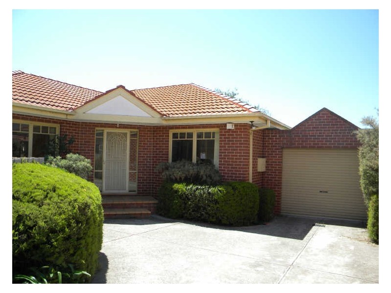 2/12 Lerina Street, Oakleigh East VIC 3166