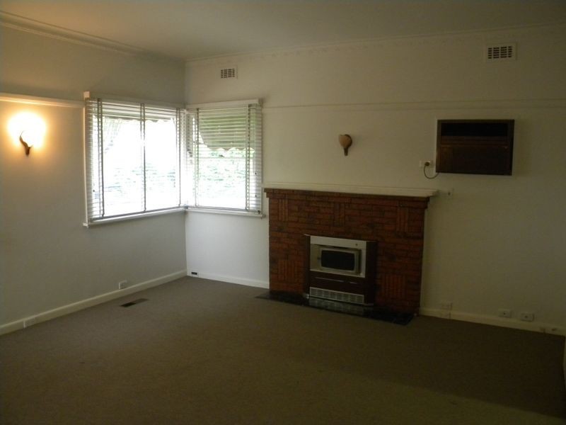 4 Cheel Street, Oakleigh East VIC 3166