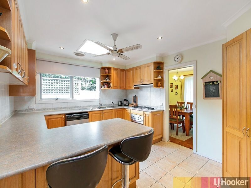 10 Murumba Drive, Oakleigh South VIC 3167