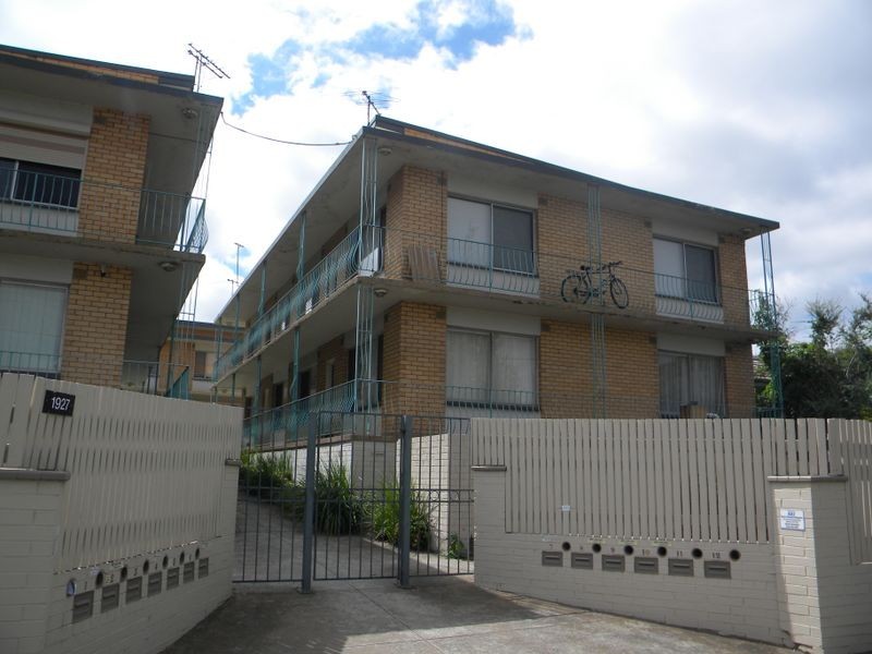 8/1927 Dandenong Road, Clayton VIC 3168