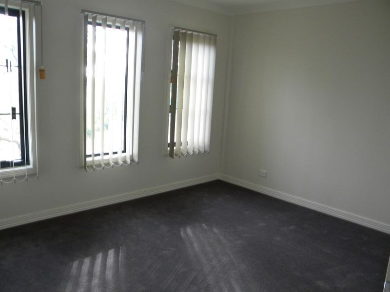 1/4 Hiscock Street, Chadstone VIC 3148