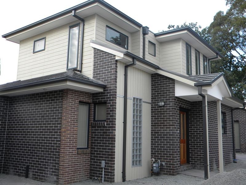 2/4 Hiscock Street, Chadstone VIC 3148