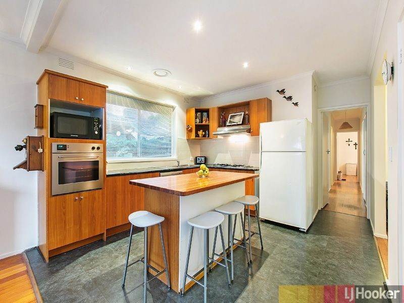 14 Murumba Drive, Oakleigh South VIC 3167