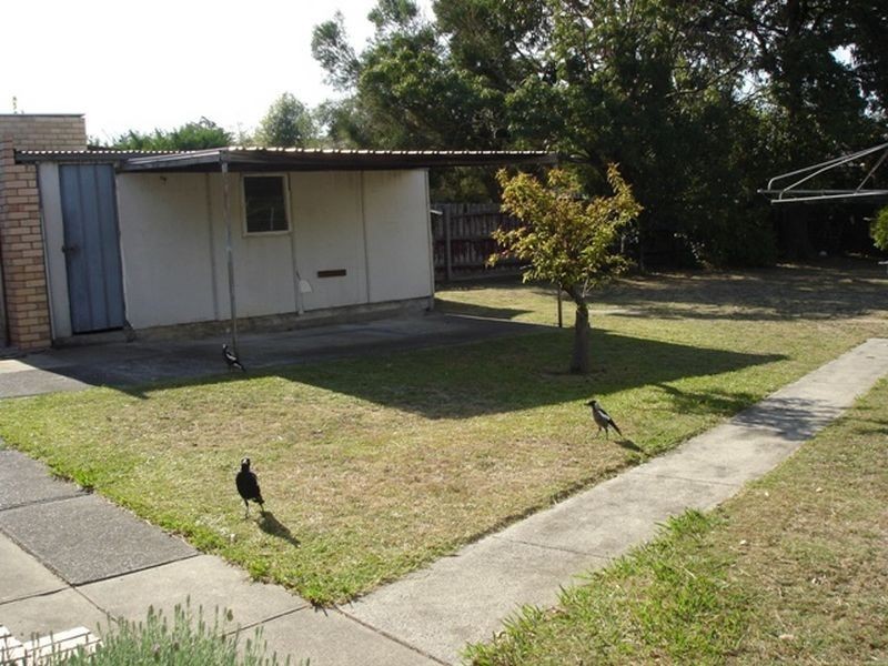 35 McLochlan Street, Mount Waverley VIC 3149