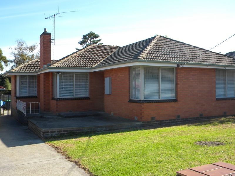1 Simon Street, Clayton South VIC 3169