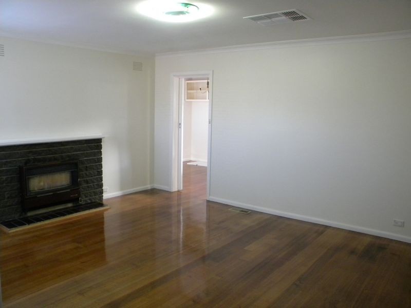 1 Simon Street, Clayton South VIC 3169