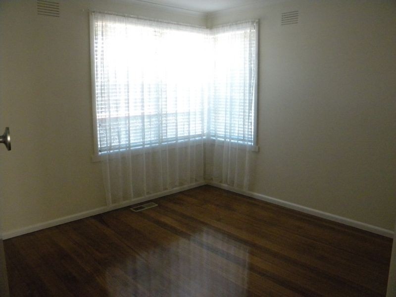 1 Simon Street, Clayton South VIC 3169