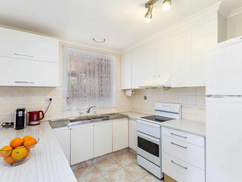 2/1 Lantana Street, Clayton VIC 3168