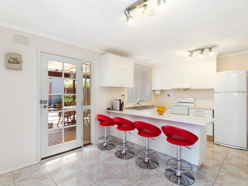 2/1 Lantana Street, Clayton VIC 3168