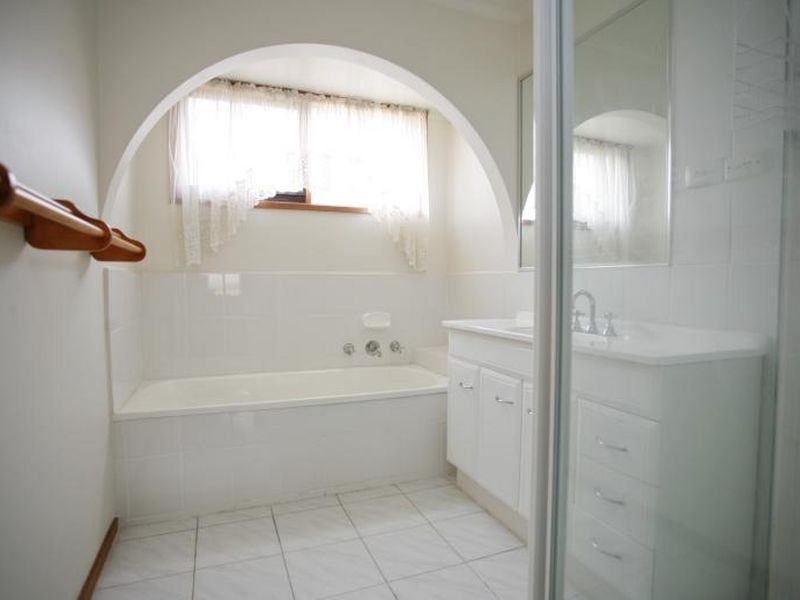 66 Dunsterville Crescent, Frankston VIC 3199