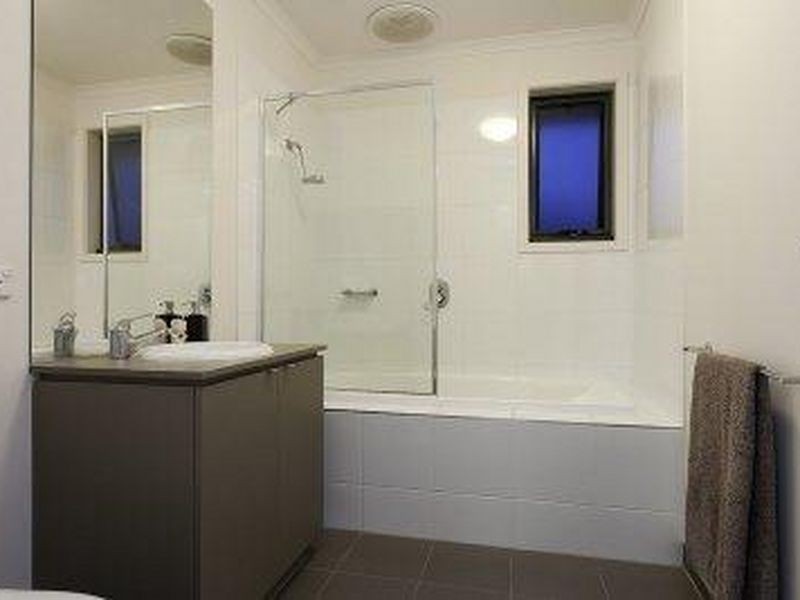 2 St James Park Drive, Mulgrave VIC 3170